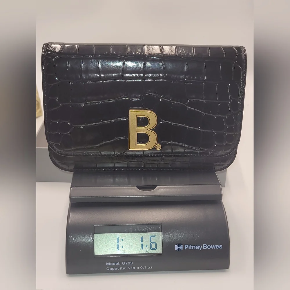 BALENCIAGA B DOT Wallet On Chain - Picture 10 of 10